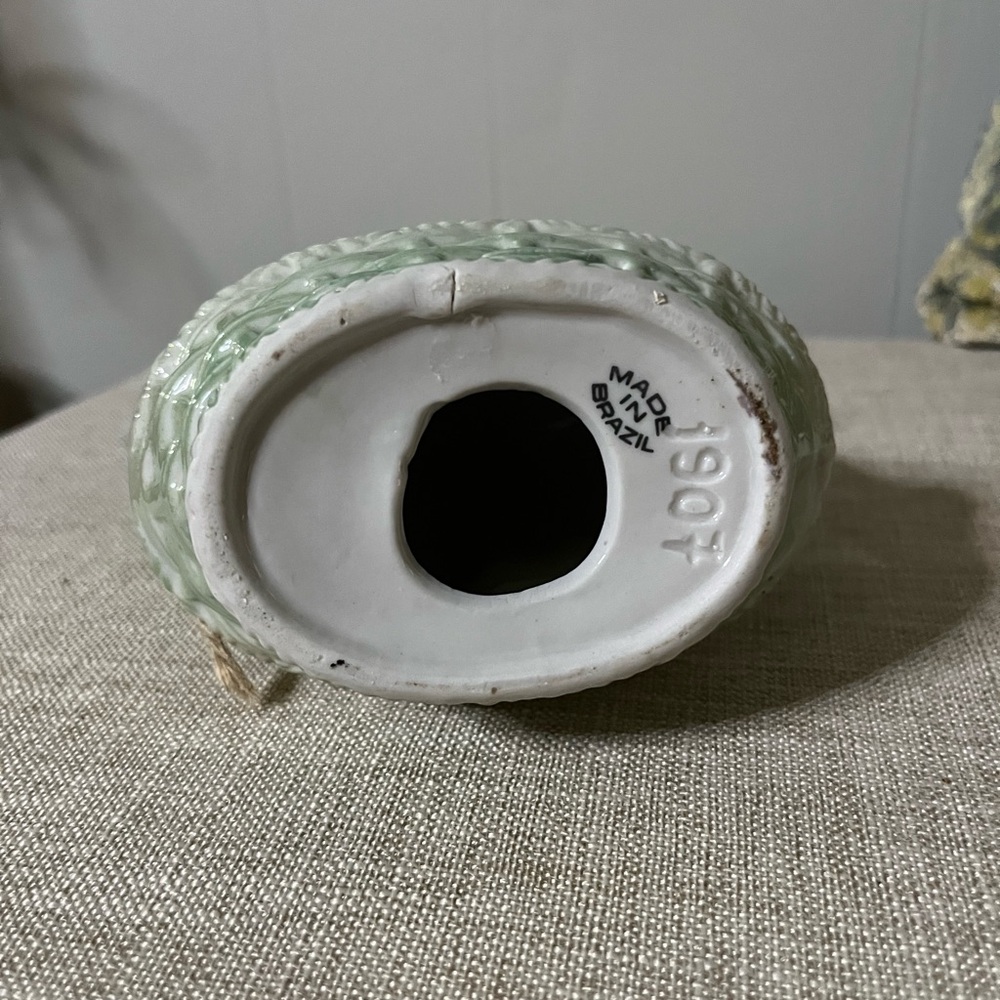 Hand Painted Deer in Basket Lusterware Made In Brazil 1907 Easter Midcentury - Picture 4 of 4